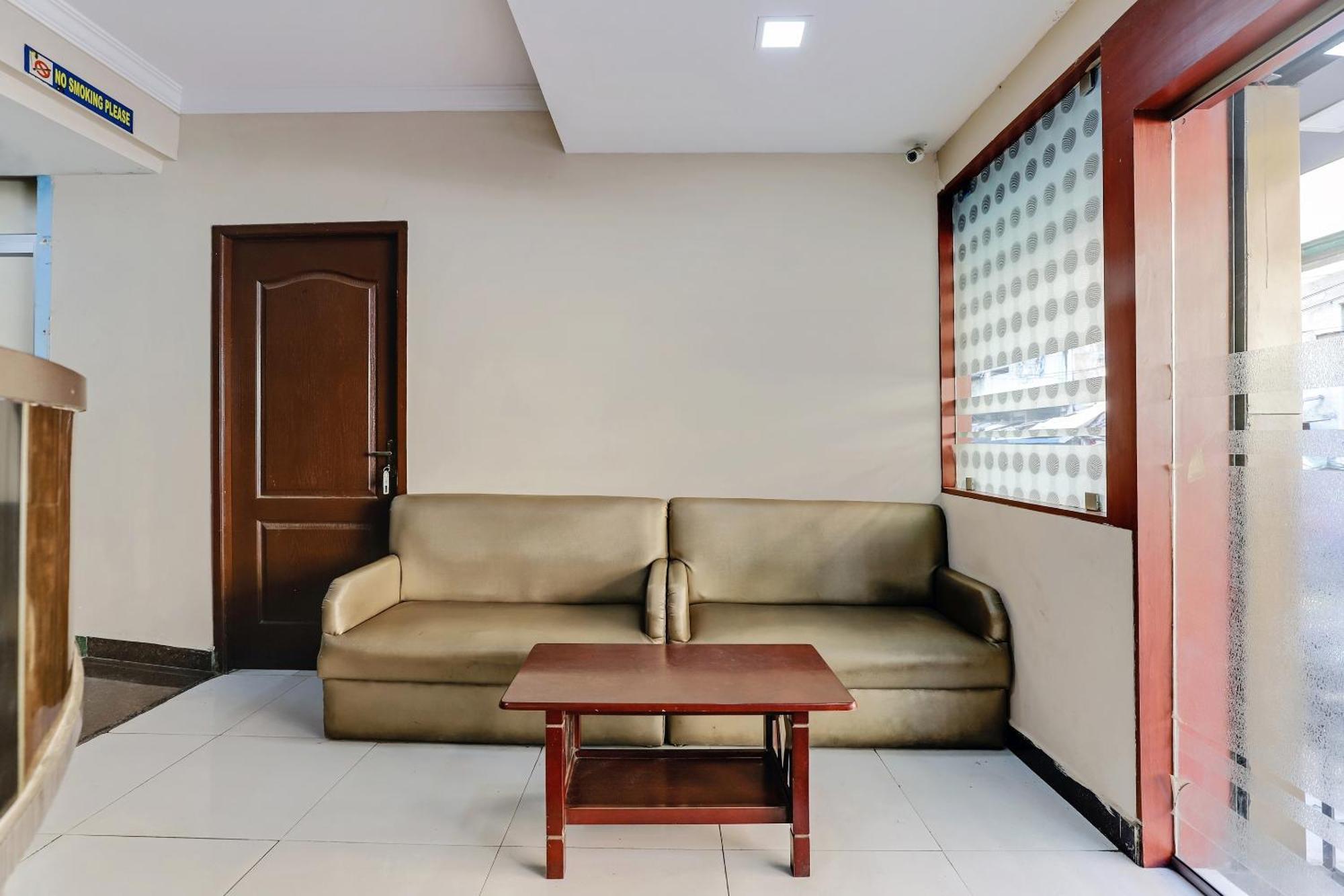 Spot On Grand Residency Hotel Chennai Exterior photo